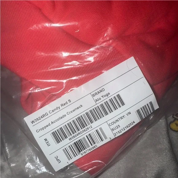 ALO Yoga - Picture 4 of 5